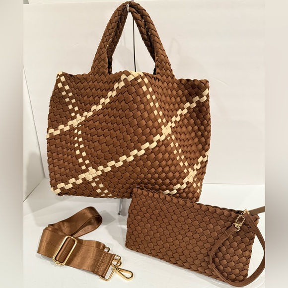 Boutique Brand Handbags - NEW‼️Brown/Cream Woven Bag with Pouch and Crossbody Strap Set